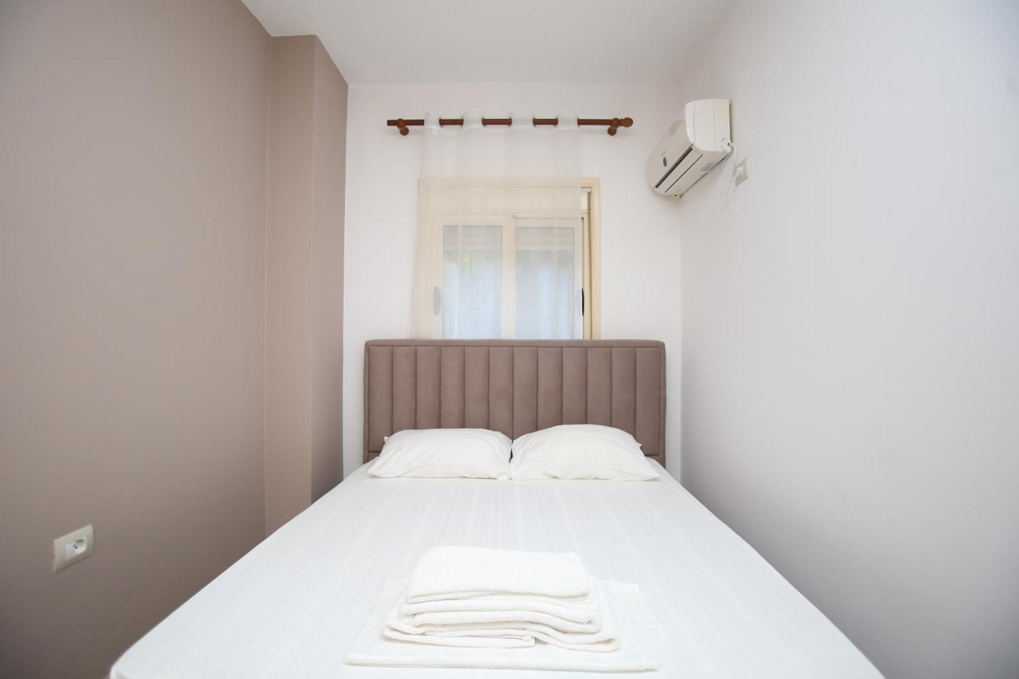 Tekb Rooms & Apartments Vlora Kültér fotó